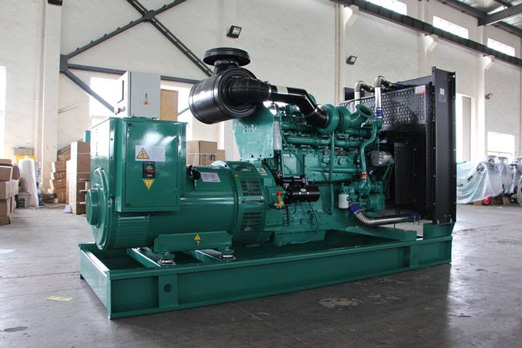 翠屏320kw康明斯柴油发电车出租组图片 翠屏320kw康明斯柴油发电车出租组图片